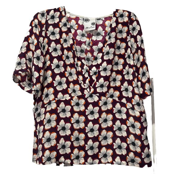 Attic and Barn Silk Shirt Top Women's XL Short Sleeve V Neck Floral Chic Office - Picture 1 of 5